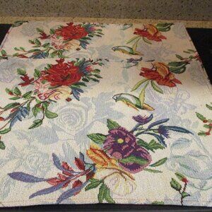 2 Multicolor Reversible Da Da Placemats